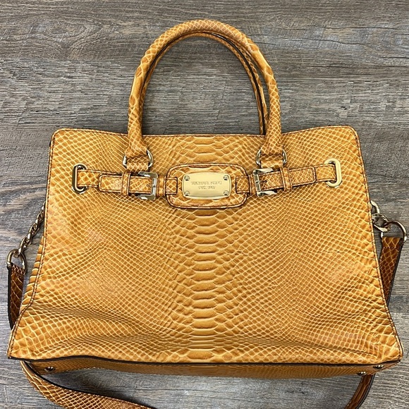 Michael Kors Hamilton Embossed Leather Shoulder Hand Bag - Picture 1 of 13